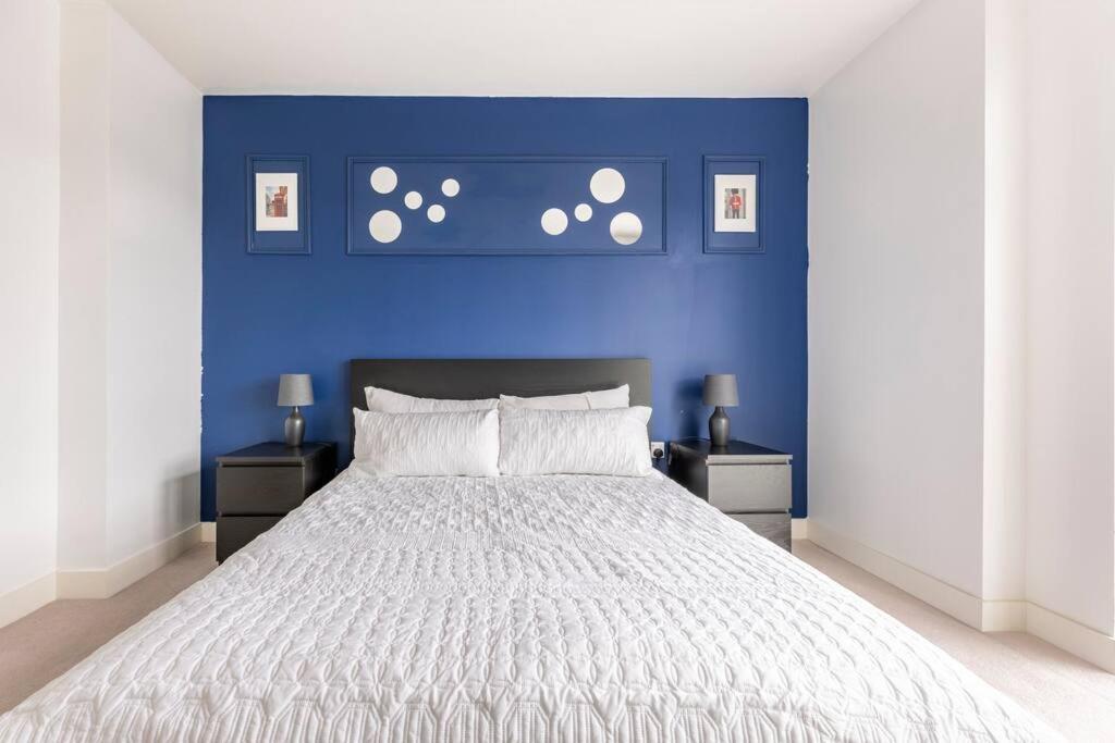 Stylish & Comfortable Top-Floor Flat In Harrow Londres Exterior foto
